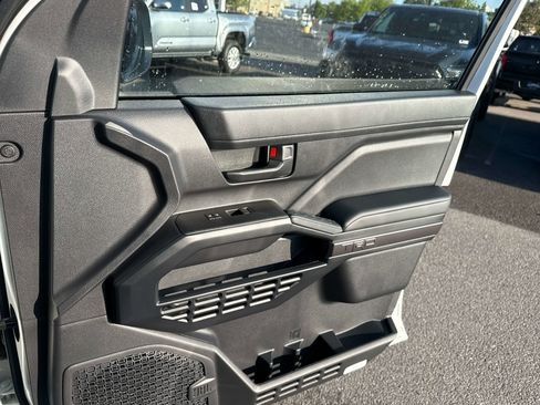 New 2026 Toyota 4Runner TRD Off-Road Premium AWD/4WD image 16