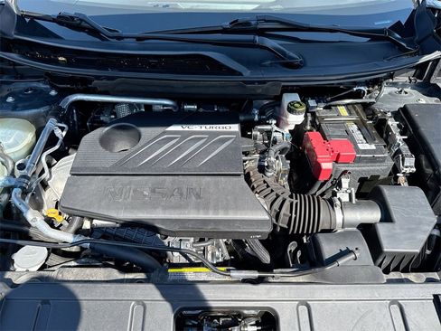 Used 2023 Nissan Rogue SV w/ SV Premium Package image 25