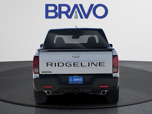 New 2026 Honda Ridgeline Black Edition image 7
