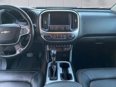 Used 2022 Chevrolet Colorado ZR2 image 11