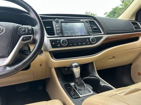 Used 2018 Toyota Highlander Limited Platinum w/ Protection Package #3 AWD/4WD image 57