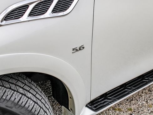 Used 2016 INFINITI QX80 4WD image 12