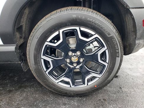 New 2025 Ford Bronco Sport Outer Banks image 12