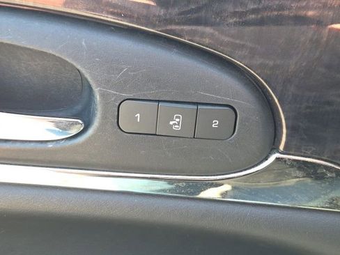 Used 2015 Buick Enclave Leather AWD/4WD image 24