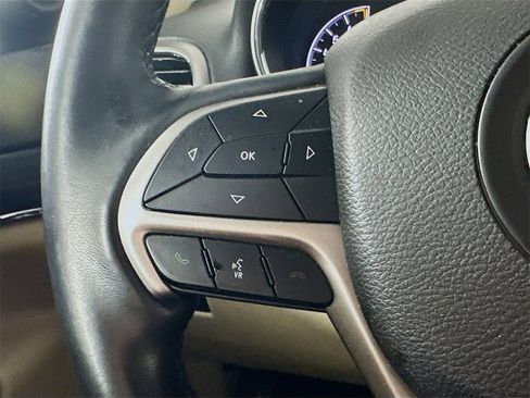 Used 2019 Jeep Grand Cherokee Limited w/ Trailer Tow Group IV image 25