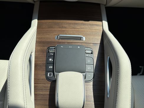 New 2026 Mercedes-Benz GLE 350 4MATIC image 26