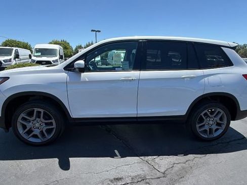 Used 2023 Honda Passport EX-L image 7