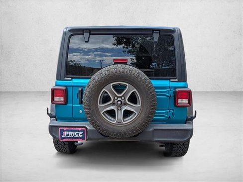 Used 2019 Jeep Wrangler Sport AWD/4WD image 6