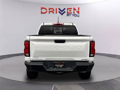 Used 2023 Chevrolet Colorado ZR2 w/ ZR2 Convenience Package III AWD/4WD image 5