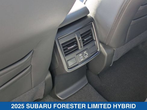 Used 2025 Subaru Forester Limited AWD/4WD image 12