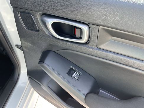 Used 2023 Honda Civic Sport image 36