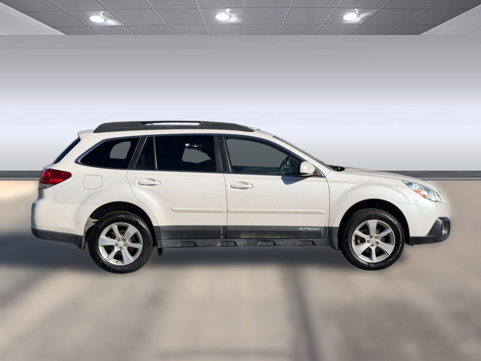 Used 2014 Subaru Outback 2.5i Premium AWD/4WD image 8