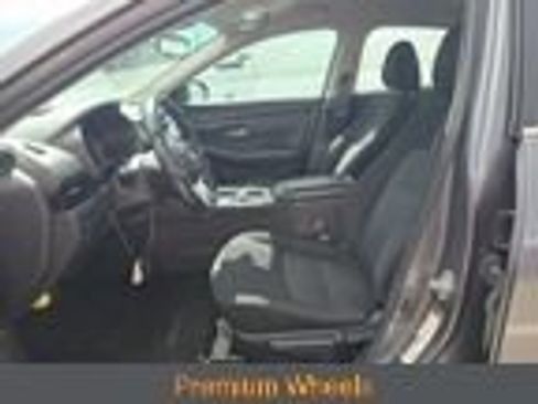 Used 2023 Nissan Sentra SV w/ All-Weather Package FWD image 4