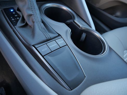 Certified 2024 Toyota Camry SE image 34