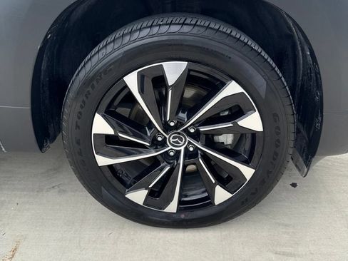 Certified 2025 MAZDA CX-50 2.5 Hybrid w/ Premium Plus Pkg AWD/4WD image 33