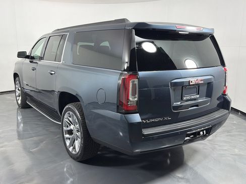 Used 2019 GMC Yukon XL SLT w/ Open Road Package AWD/4WD image 6