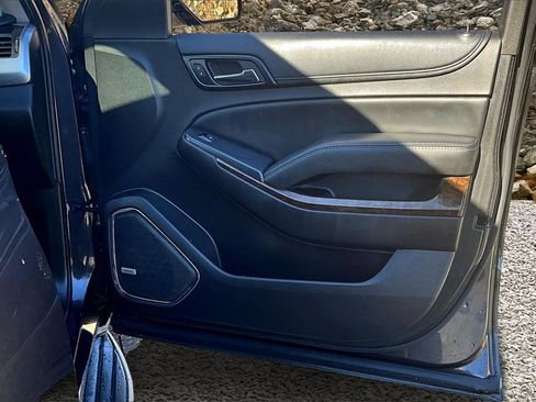 Used 2015 Chevrolet Tahoe LT image 20