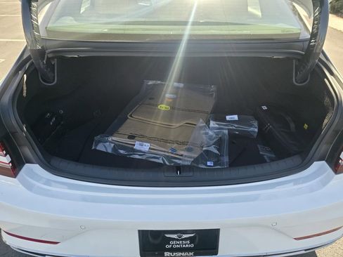 New 2026 Genesis G80 2.5T image 24