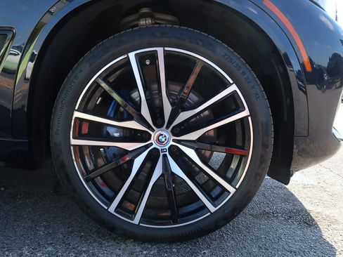 Used 2023 BMW X5 M50i w/ Executive Package image 58