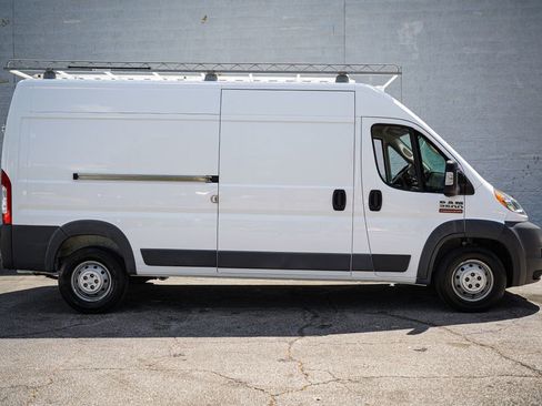 Used 2018 RAM ProMaster 2500 w/ Mopar Trailer Tow Group image 16