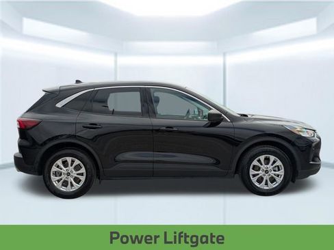 Used 2024 Ford Escape Active w/ Cold Weather Package image 9