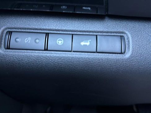 New 2026 Nissan Pathfinder SV AWD/4WD image 25