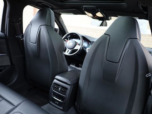 Used 2022 BMW M3 Competition w/ Executive Package RWD image 30