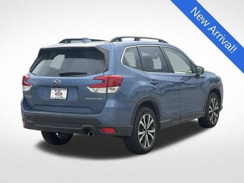 Certified 2023 Subaru Forester Limited AWD/4WD image 7