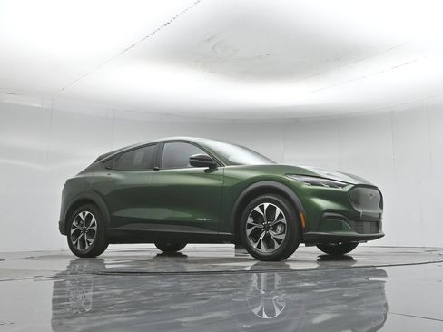 New 2026 Ford Mustang Mach-E Select RWD image 3