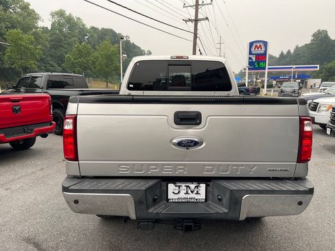 Used 2016 Ford F350 Lariat AWD/4WD image 7
