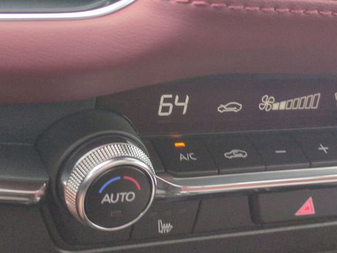 New 2026 MAZDA MAZDA3 2.5 S Hatchback w/ Premium Pkg image 21