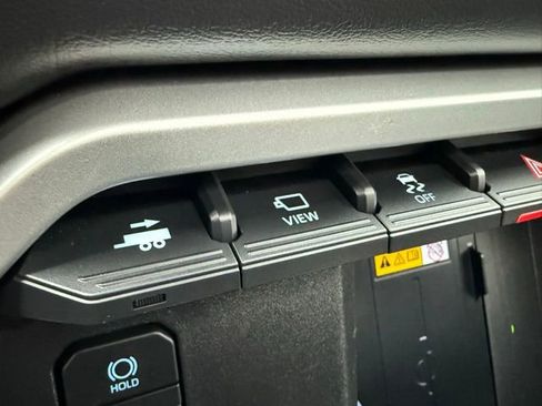 Used 2024 Toyota Tundra Platinum image 30