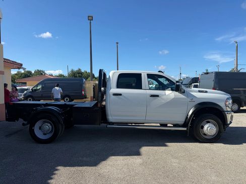 Used 2024 RAM 4500 4x4 Crew Cab Tradesman w/ Chrome Appearance Group image 6