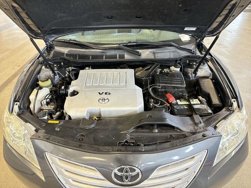 Used 2009 Toyota Camry LE image 25