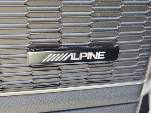 Used 2023 Jeep Grand Cherokee Limited image 26