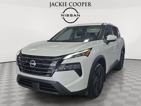 New 2026 Nissan Rogue SV FWD image 1