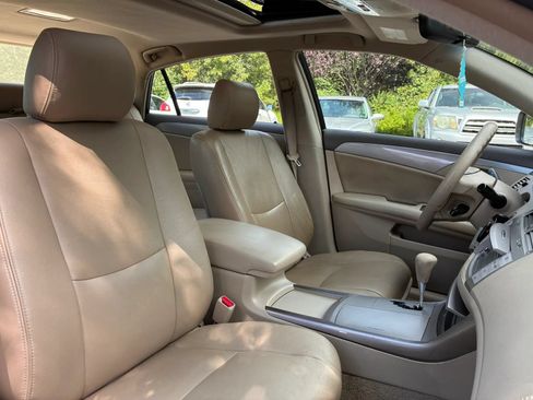 Used 2005 Toyota Avalon XL FWD image 31