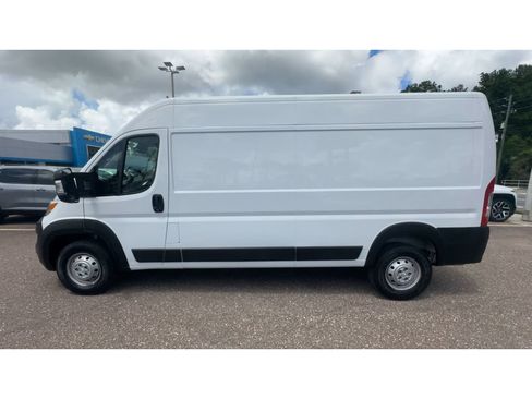 Used 2023 RAM ProMaster 2500 FWD image 5