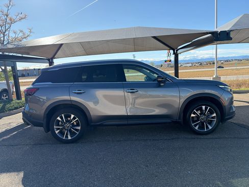 Used 2023 INFINITI QX60 Luxe w/ Cargo Package image 4