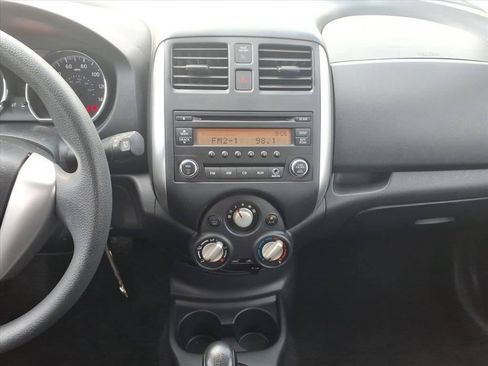 Used 2014 Nissan Versa Note S FWD image 29