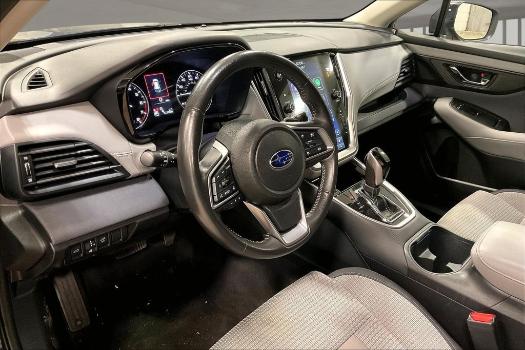 Used 2024 Subaru Outback Premium AWD/4WD image 18