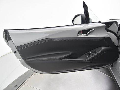 New 2026 MAZDA MX-5 Miata Grand Touring w/ Weather Package RWD image 40