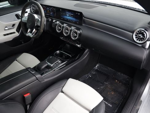 Used 2021 Mercedes-Benz CLA 35 AMG 4MATIC image 20