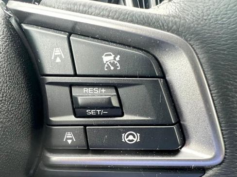 Certified 2025 Subaru Outback Premium AWD/4WD image 22