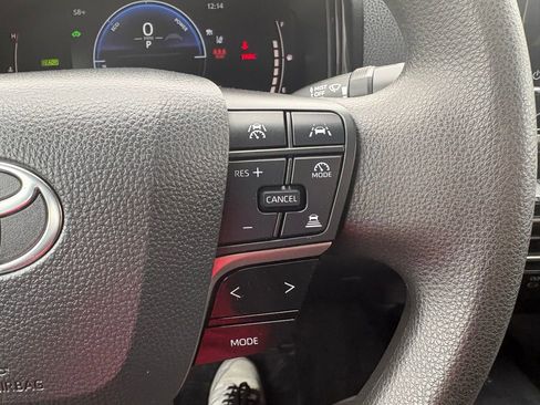 Certified 2025 Toyota Camry LE image 19