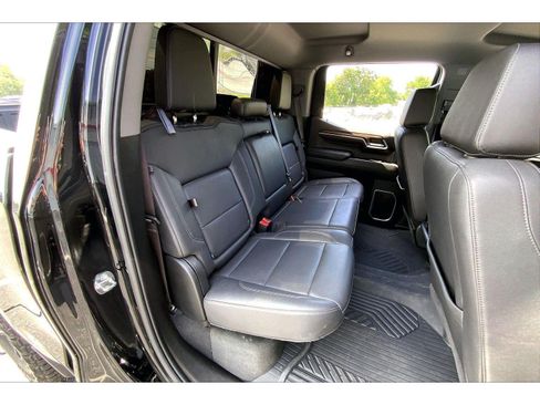 Used 2024 Chevrolet Silverado 1500 LT Trail Boss w/ LT Trail Boss Premium Package AWD/4WD image 25