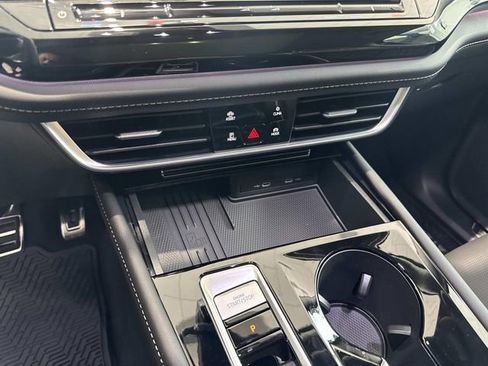 New 2026 Volkswagen Atlas SEL Premium R-Line AWD/4WD image 14