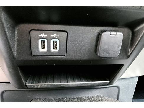 Used 2019 Ford F350 Lariat w/ Lariat Value Package image 16