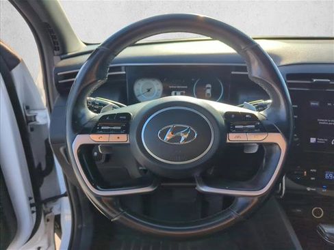 Used 2022 Hyundai Santa Cruz SEL Premium image 13