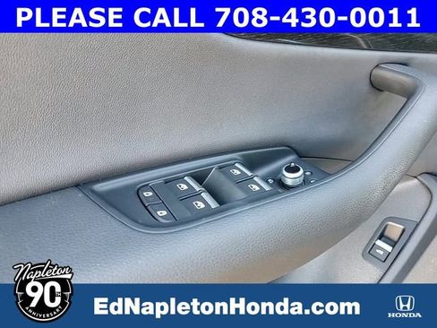 Used 2023 Audi Q7 2.0T Premium w/ Towing Package image 14